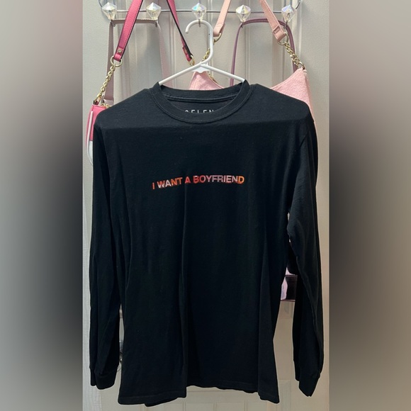 Selena Gomez Merch - Picture 2 of 4